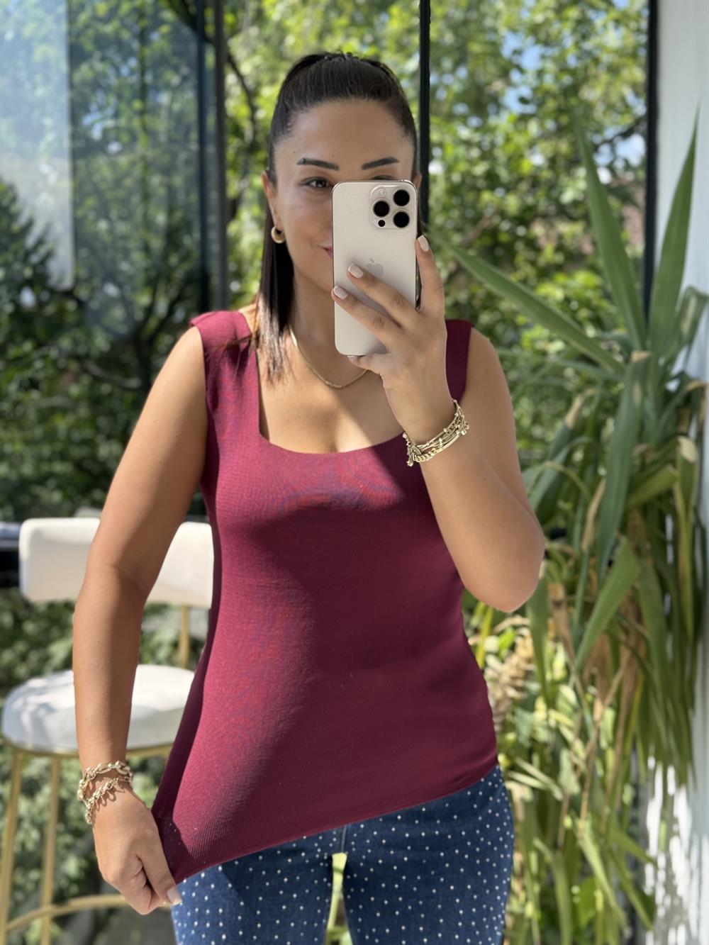 Kare Yaka Atlet Bordo