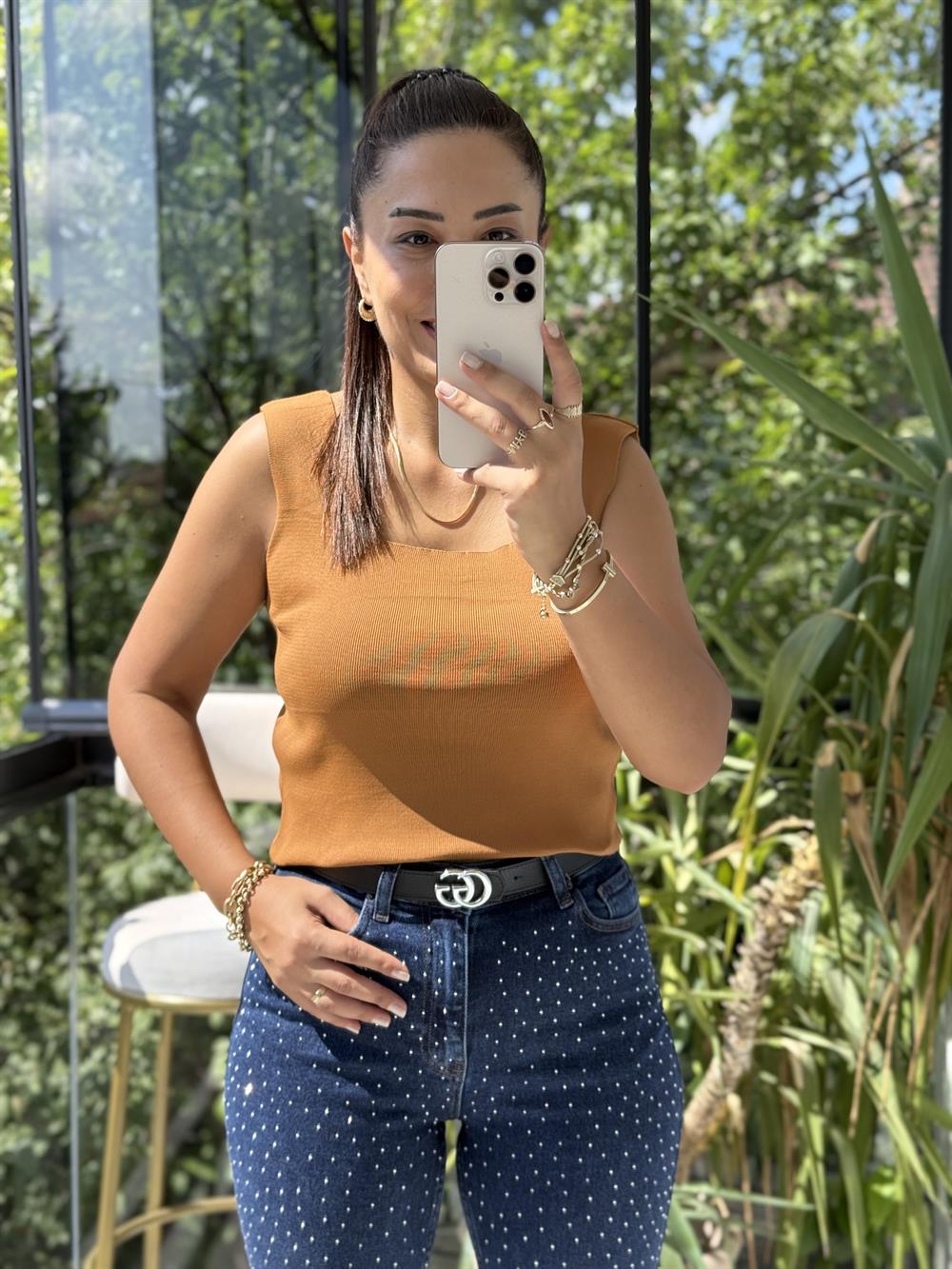 Kare Yaka Atlet Karamel