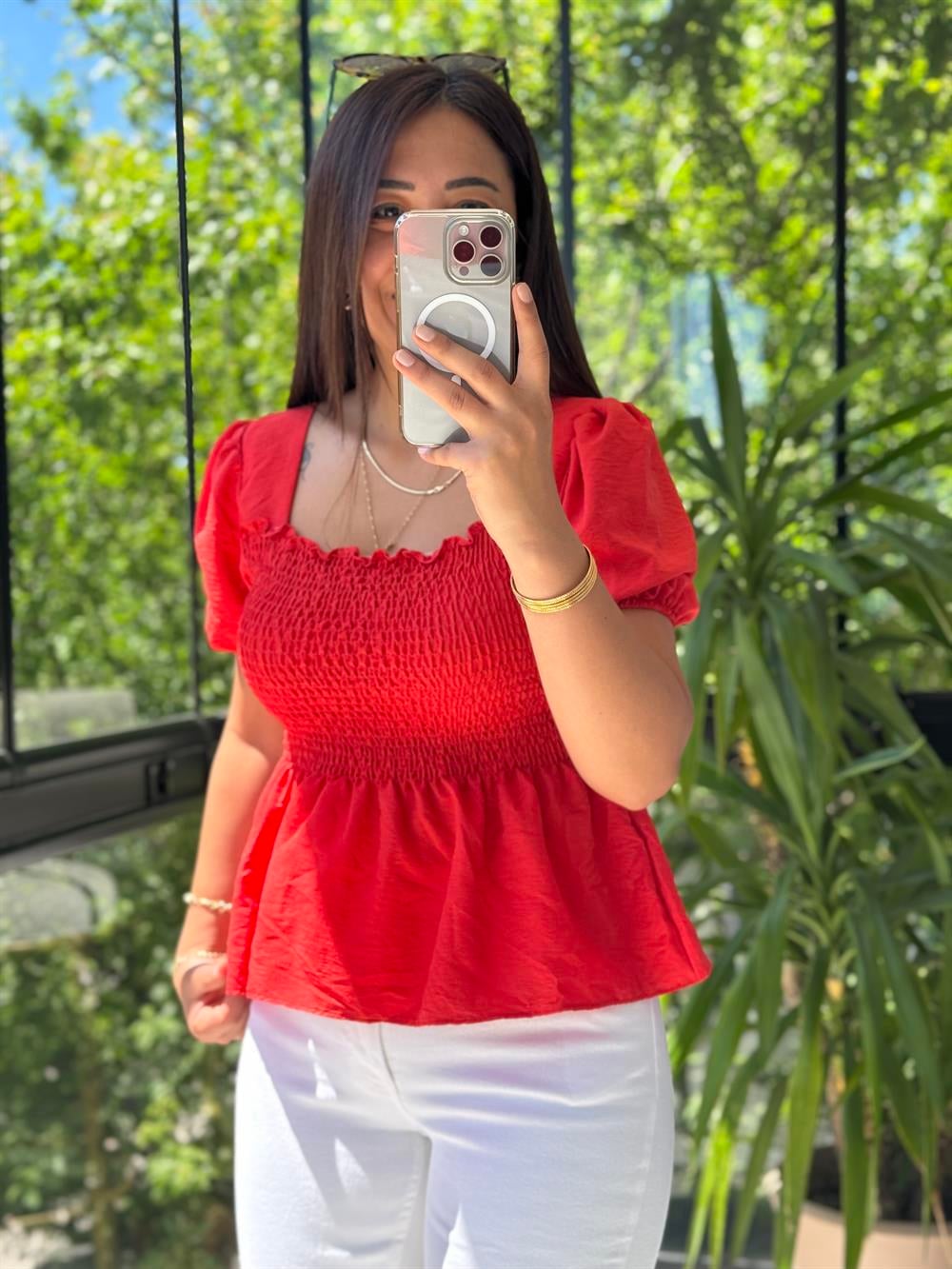 Göğüsü Lastikli Bluz Nar Çiçeği 