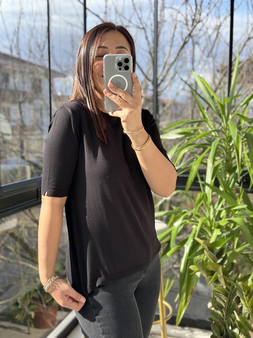 Kısa Kol Triko Siyah