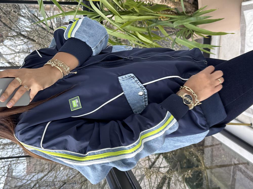 Kolları Şeritli Bomber Yağmurluk Lacivert