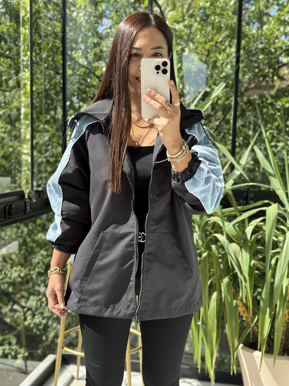 Kolu Çizgili Mix Yağmurluk Siyah