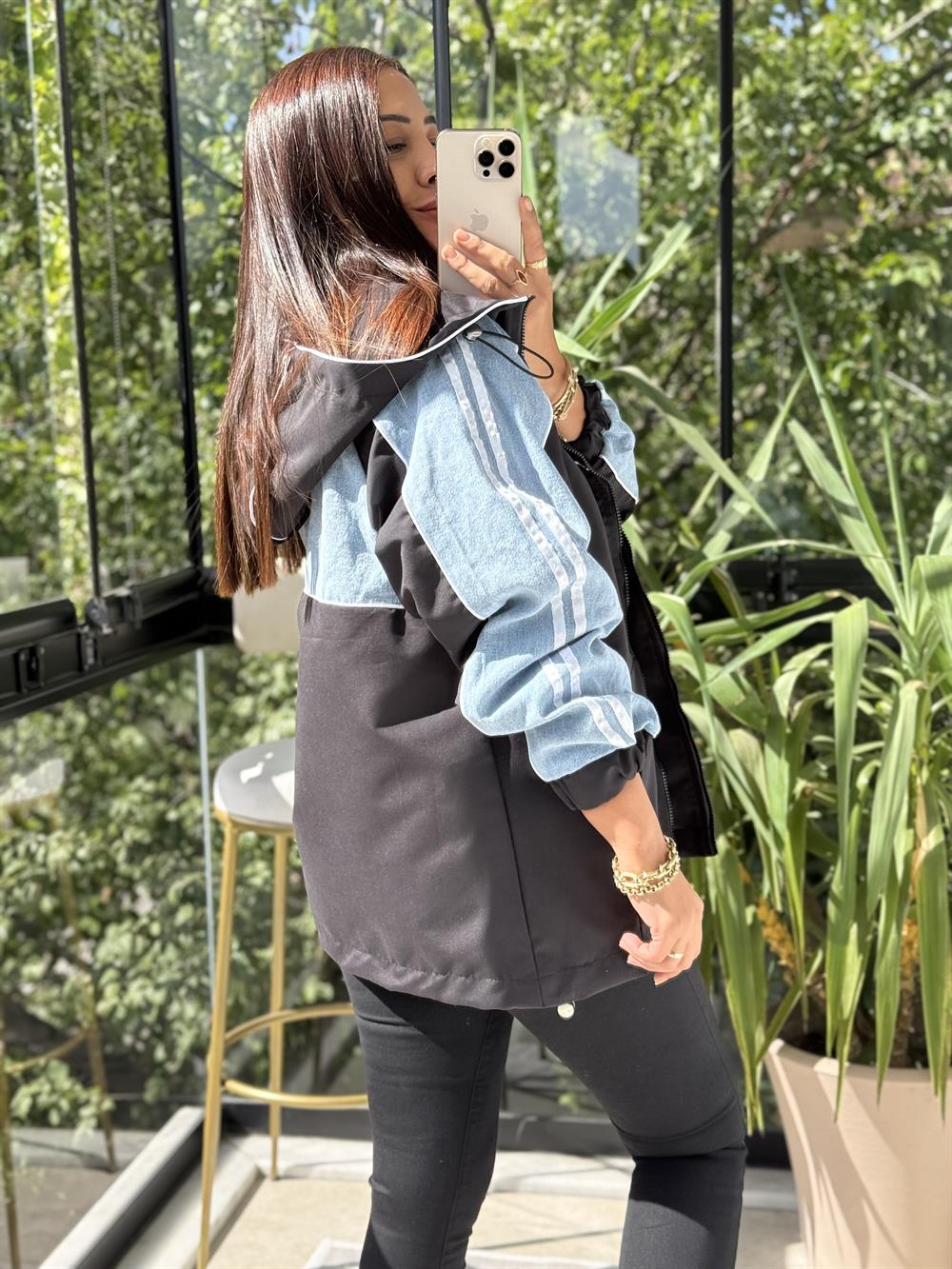 Kolu Çizgili Mix Yağmurluk Siyah