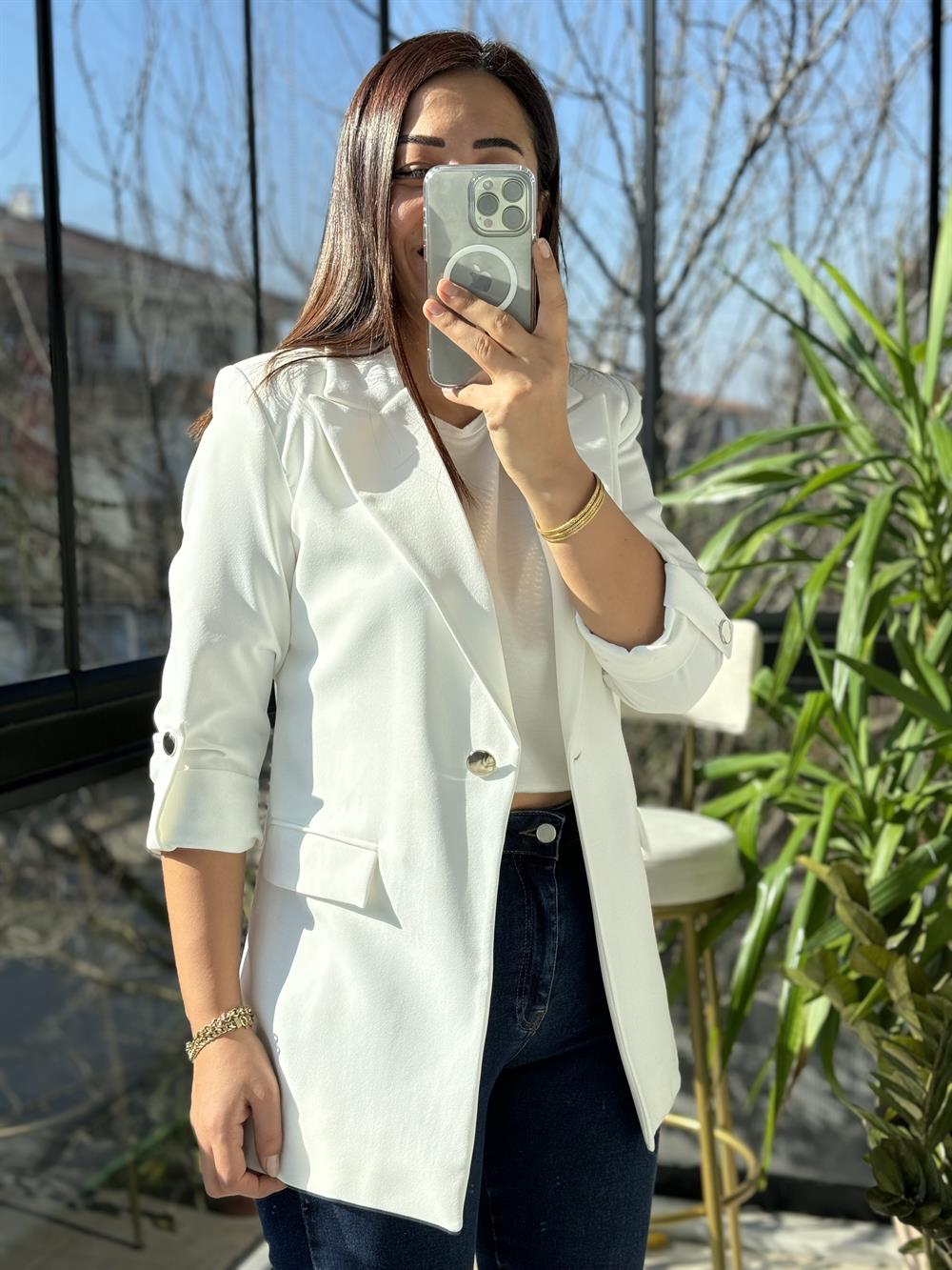 Kolu Düğmeli Blazer Ceket Beyaz