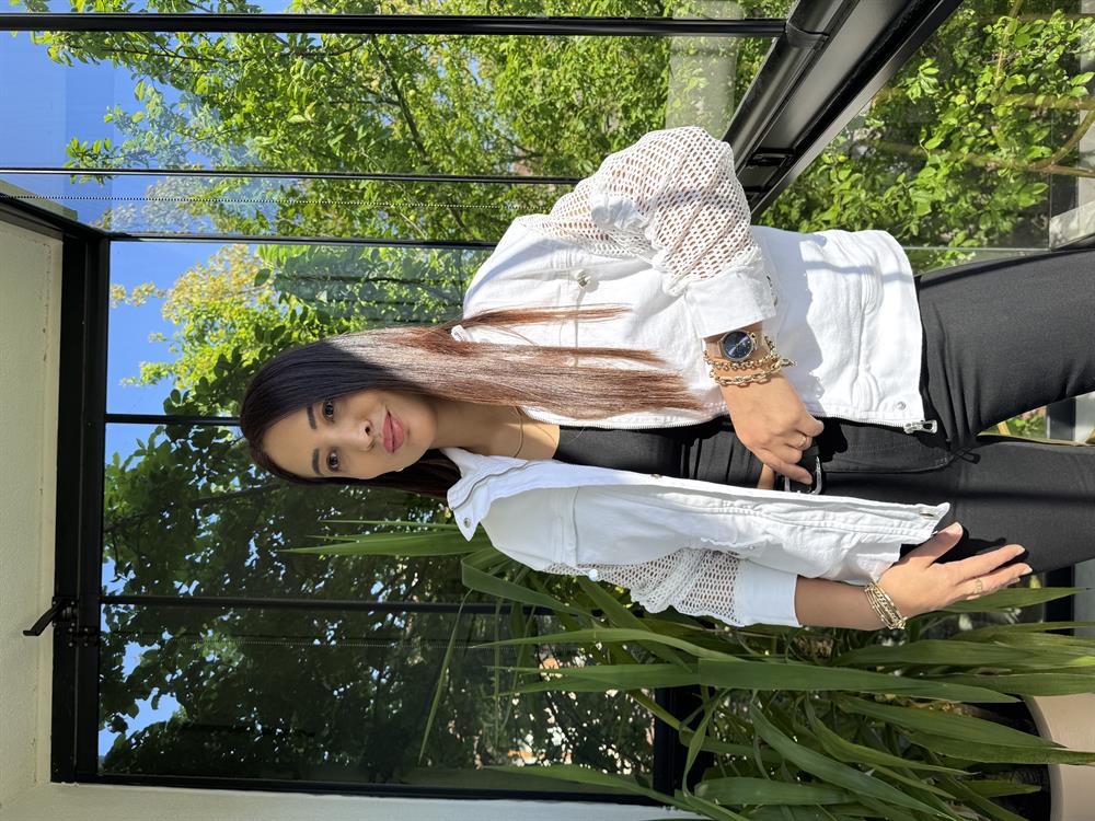 Kolu Fileli Gabardin Ceket Beyaz