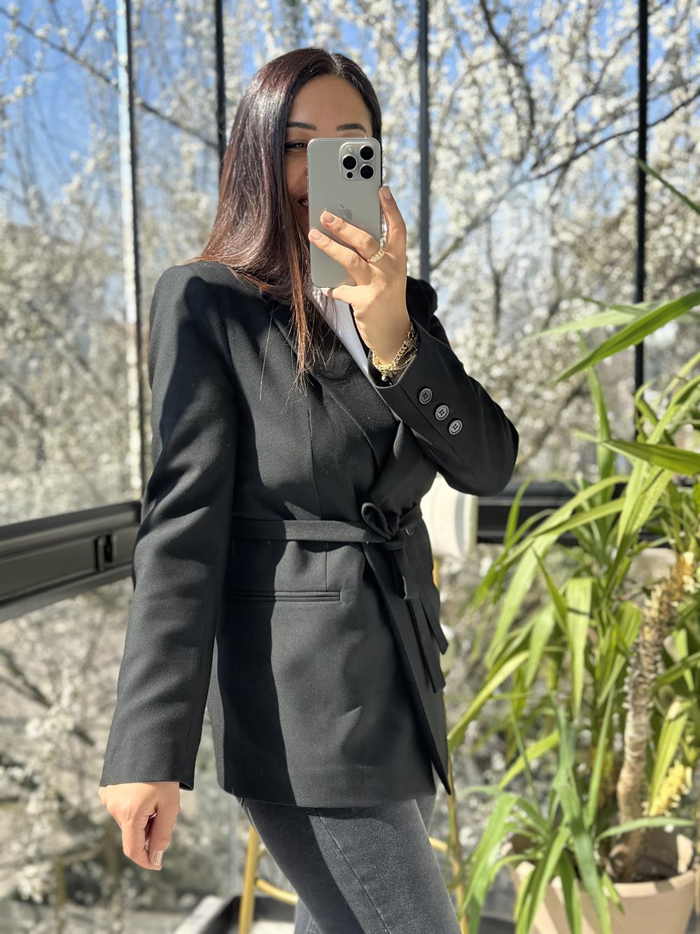 Kuşaklı İki Düğme Blazer Ceket Siyah