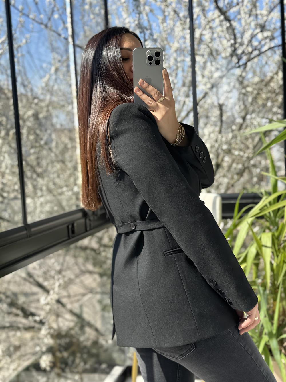 Kuşaklı İki Düğme Blazer Ceket Siyah