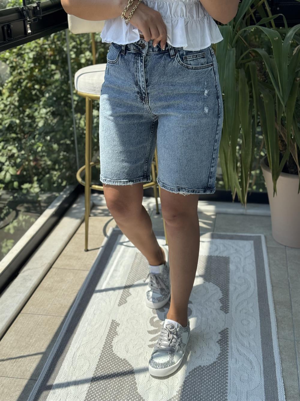 Lazerli Şehirboy Denim Şort Mavi