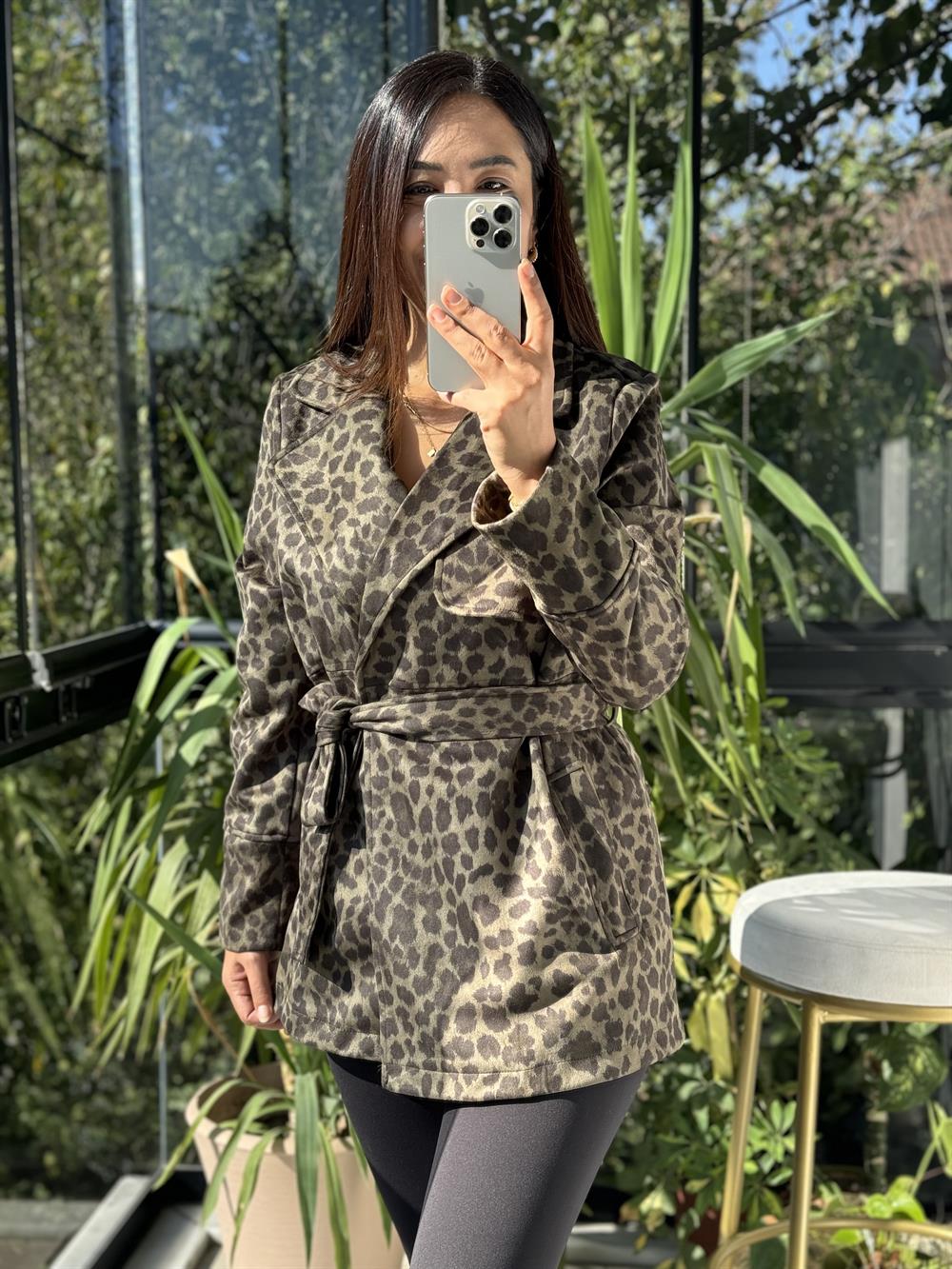 Leopar Kuşaklı Trenç Yeşil