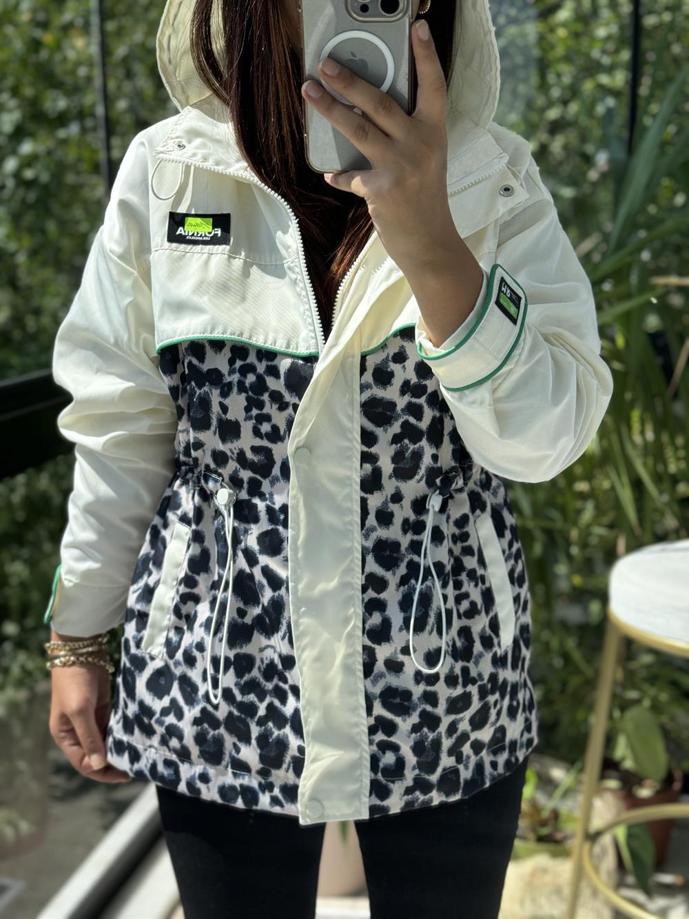 Leopar Yağmurluk Krem