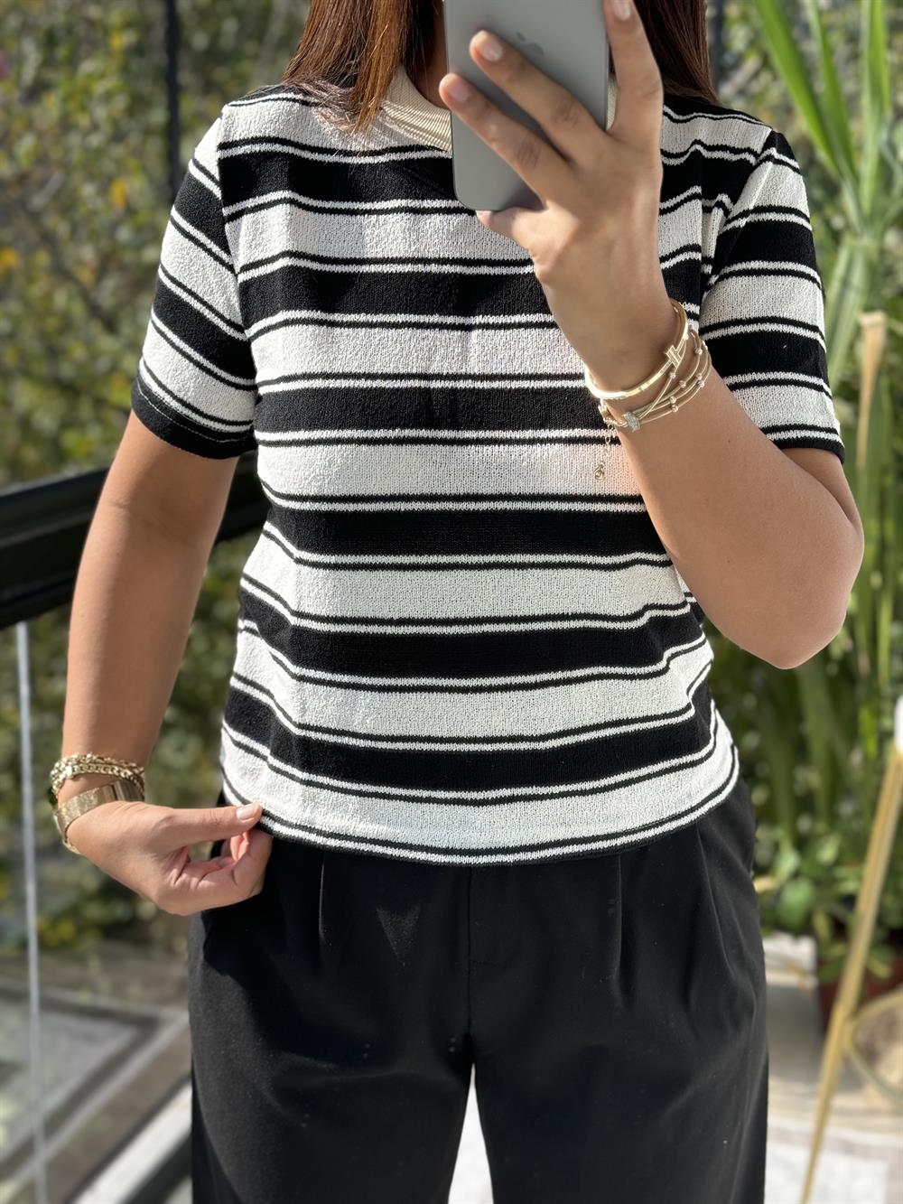 Massi Kısa Kol Triko Siyah