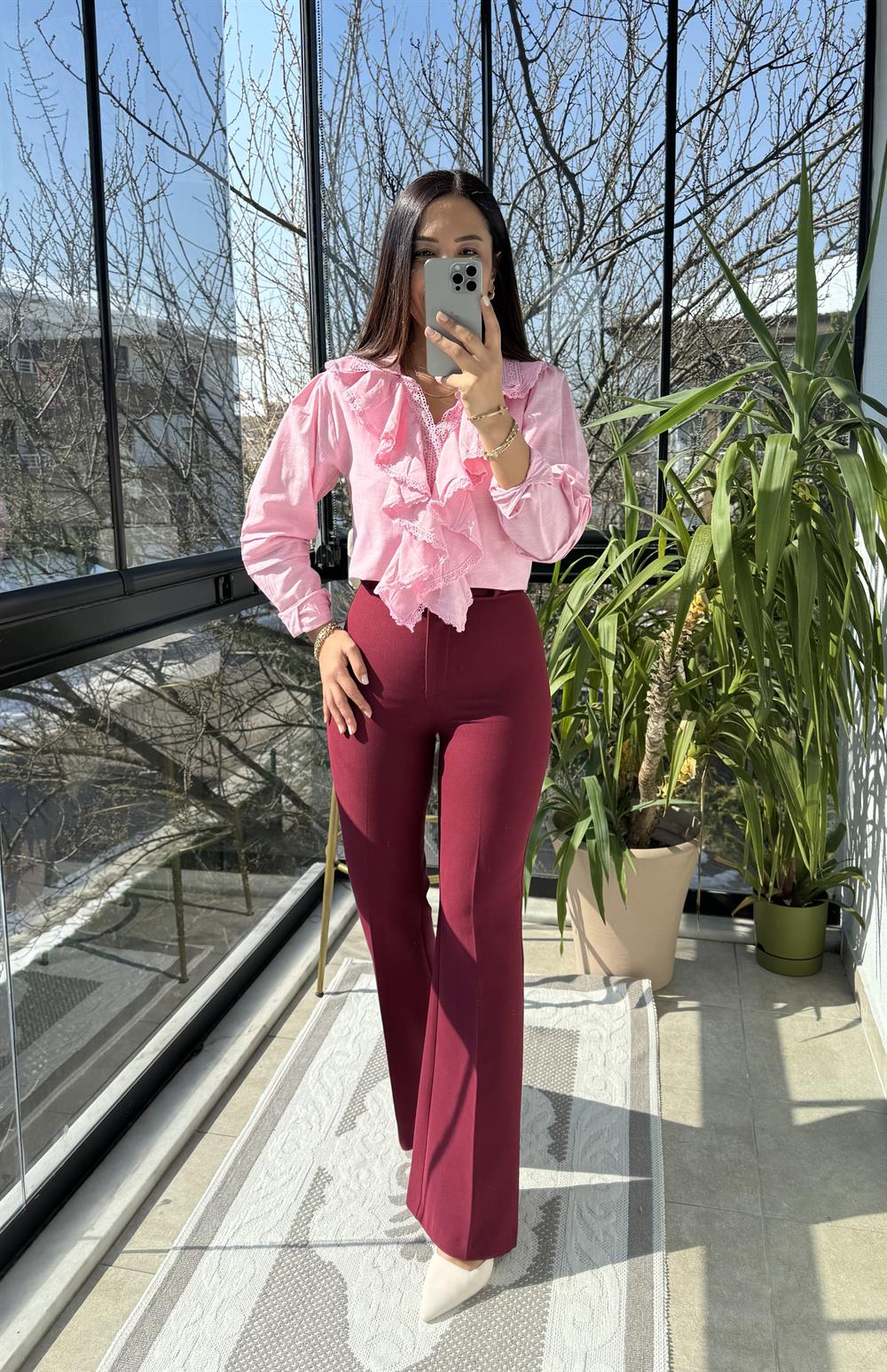 Matmazel Fırfır Yaka Dantelli Gömlek Pembe