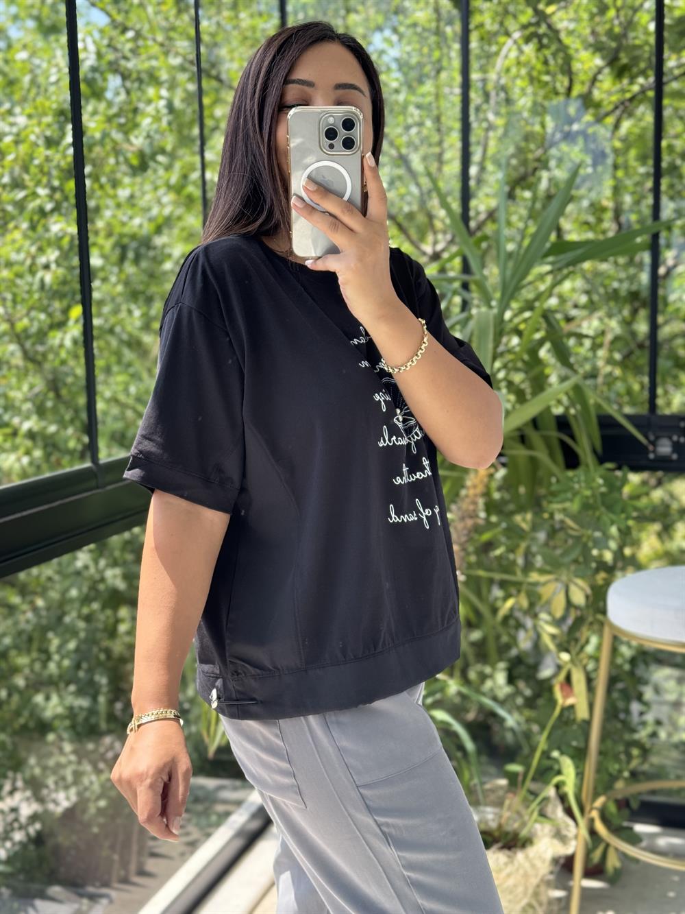 Midye İncili Tişört Siyah