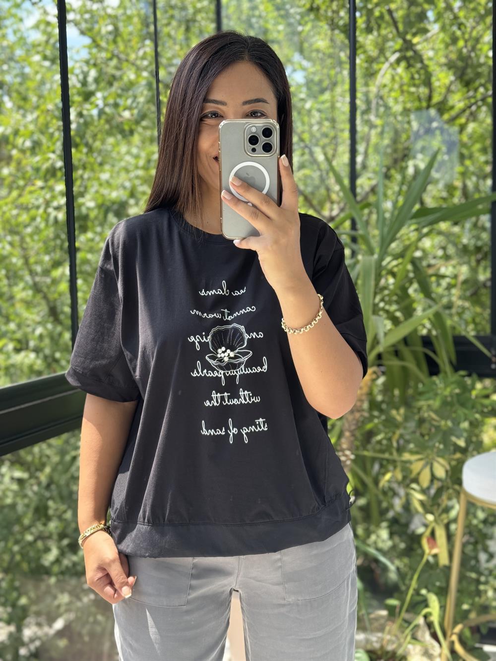 Midye İncili Tişört Siyah