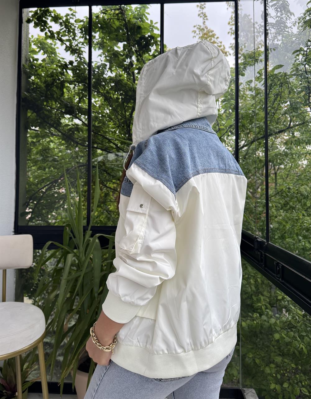 Mix Pilot Yağmurluk Beyaz