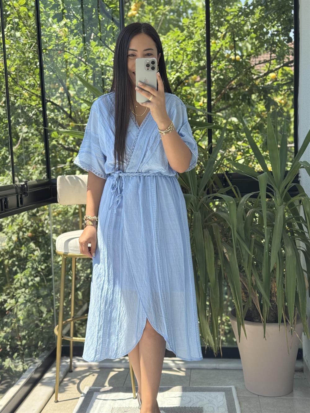 Nakışlı Kruvaze Elbise Mavi