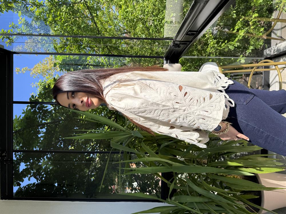 Nakışlı Tasarım Gömlek Bej