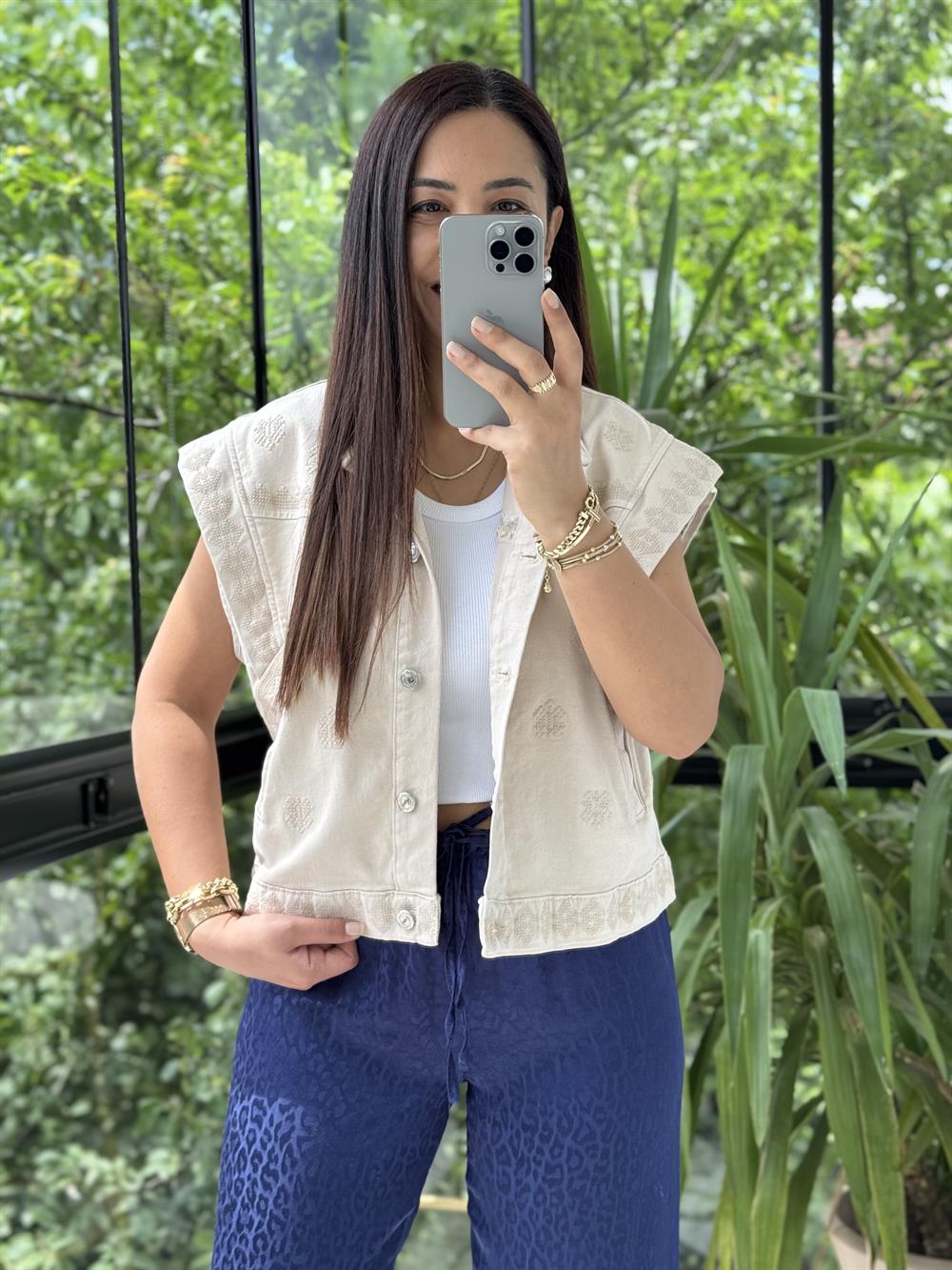 Nakışlı Yelek Bej