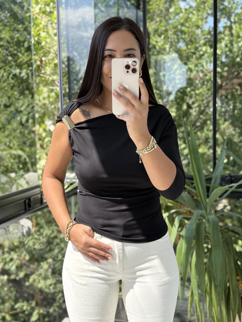 Omuz Detaylı Sandy Bluz Siyah