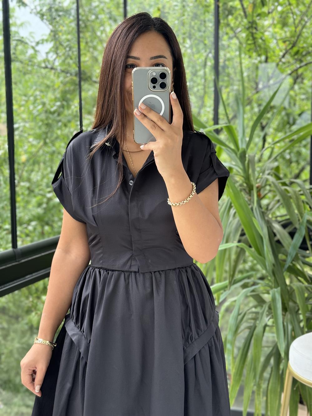 Omuz Düğmeli Saten Siyah