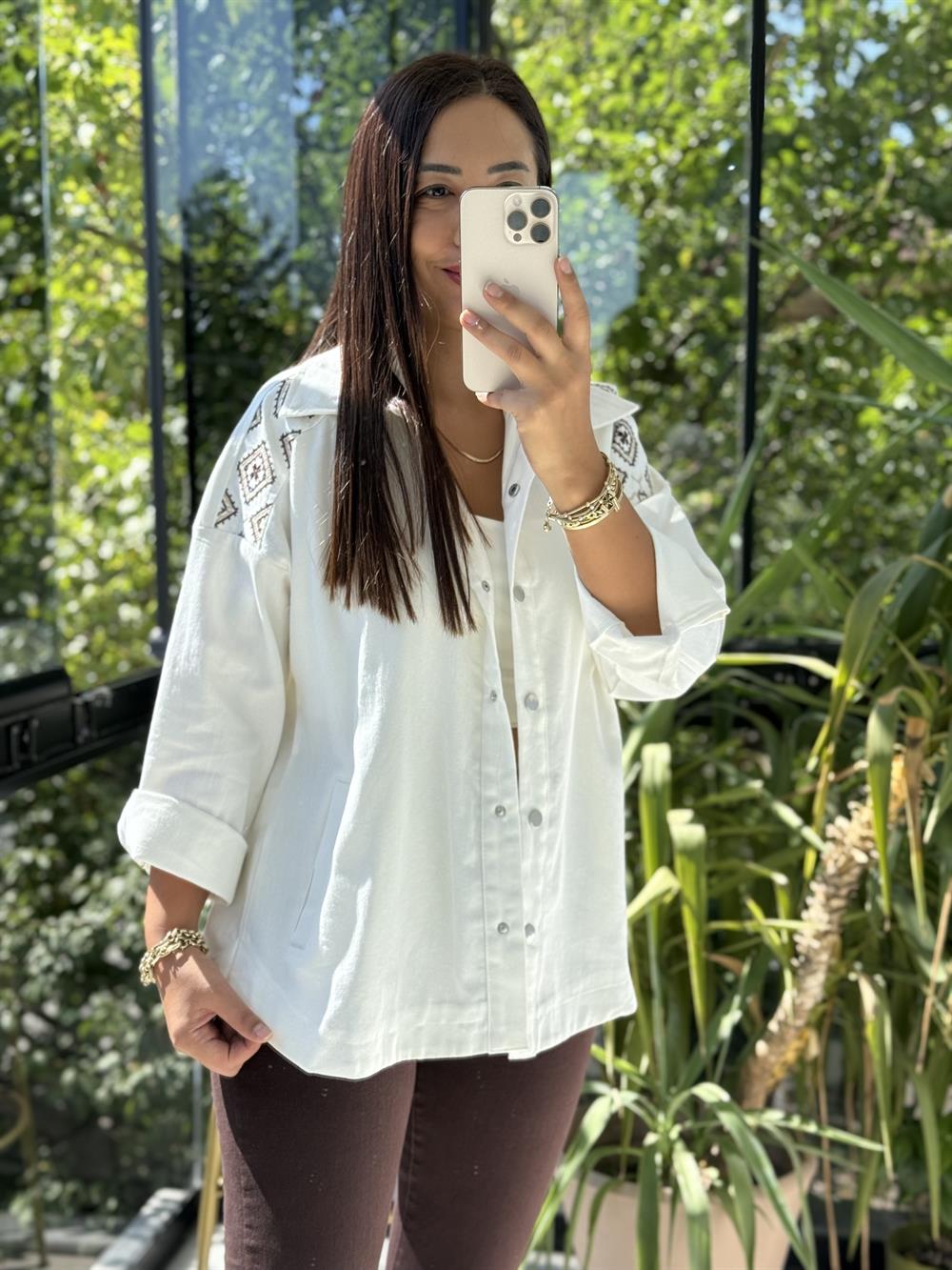 Omuz İşlemeli Gabardin Ceket Beyaz