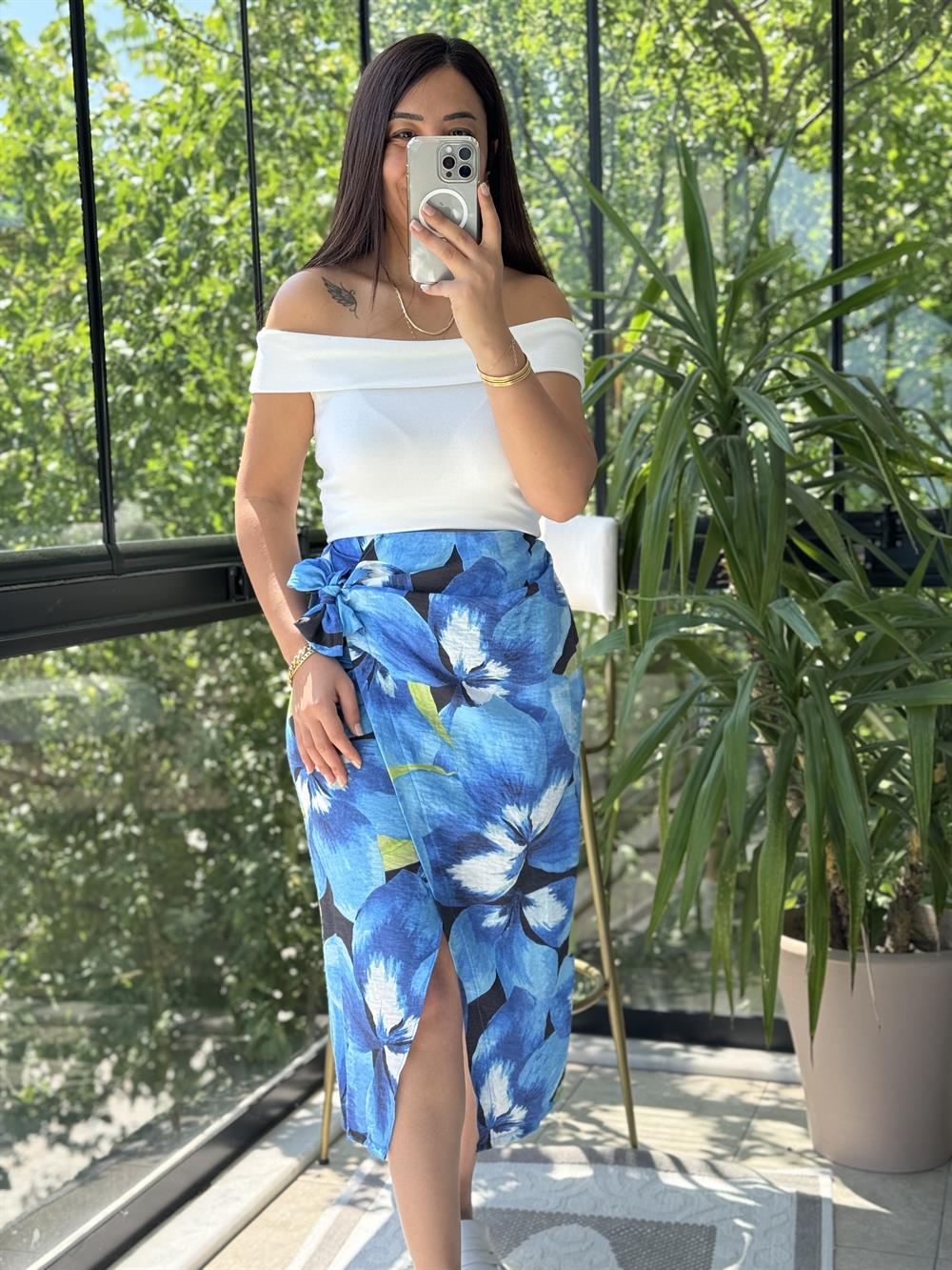 Omuzları Açık Crop Top Ekru