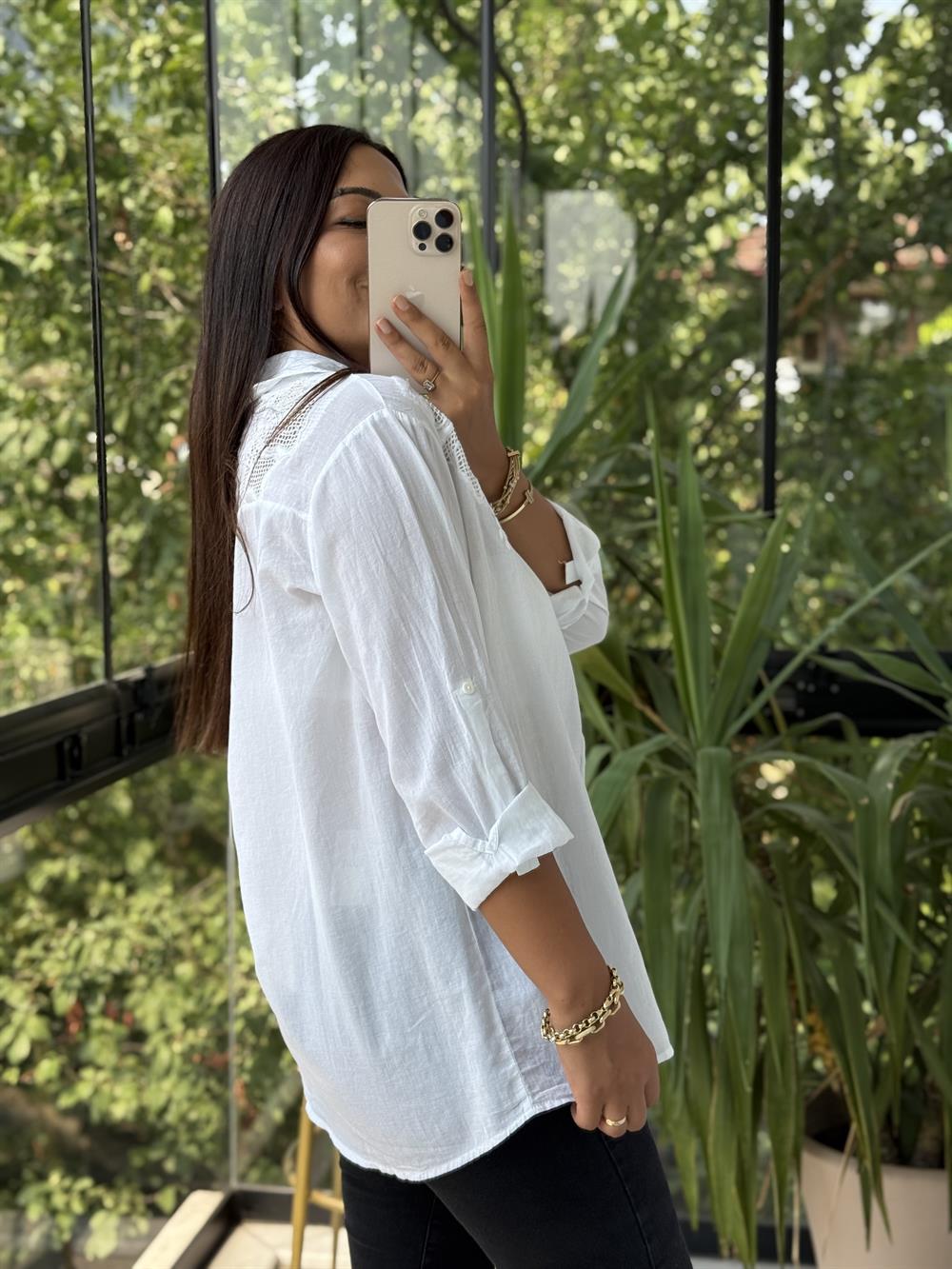 Omzu File Çiçekli Pamuklu Gömlek Beyaz