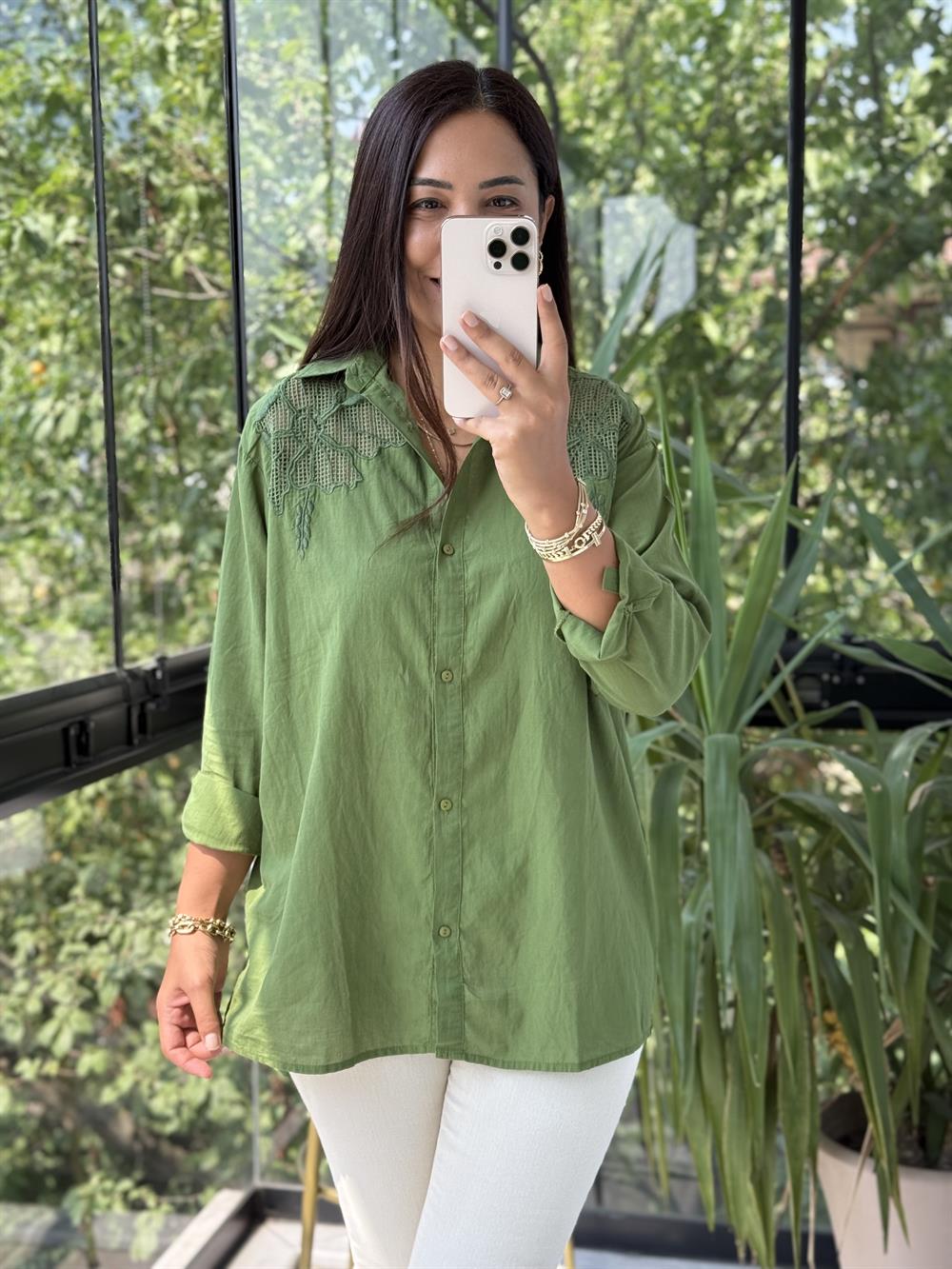 Omzu File Çiçekli Pamuklu Gömlek Haki Yeşili