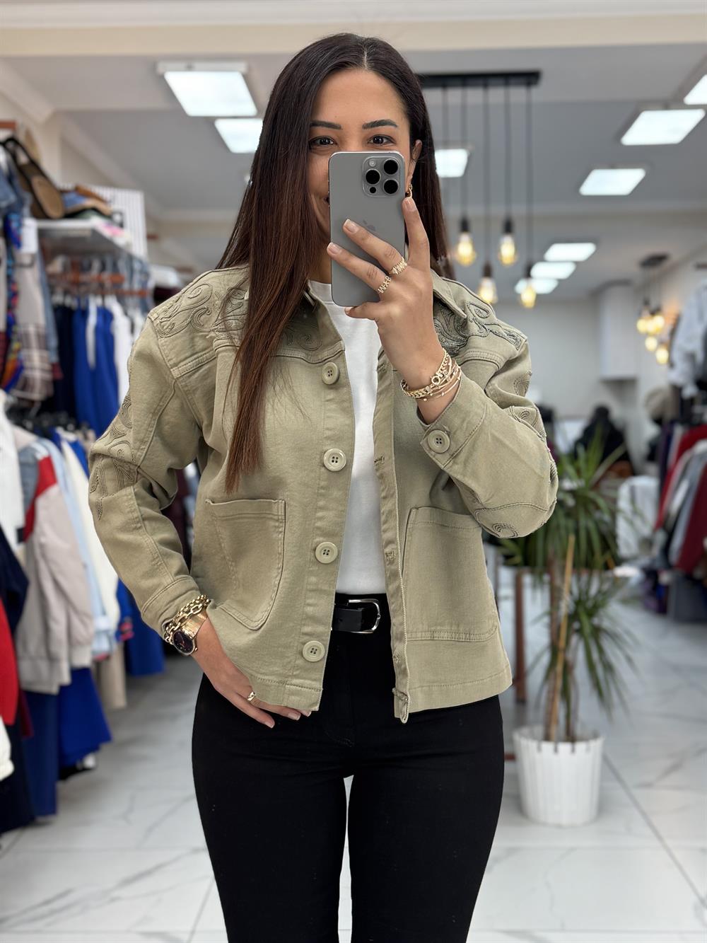 Omzu Nakışlı Gabardin Ceket Haki Yeşili