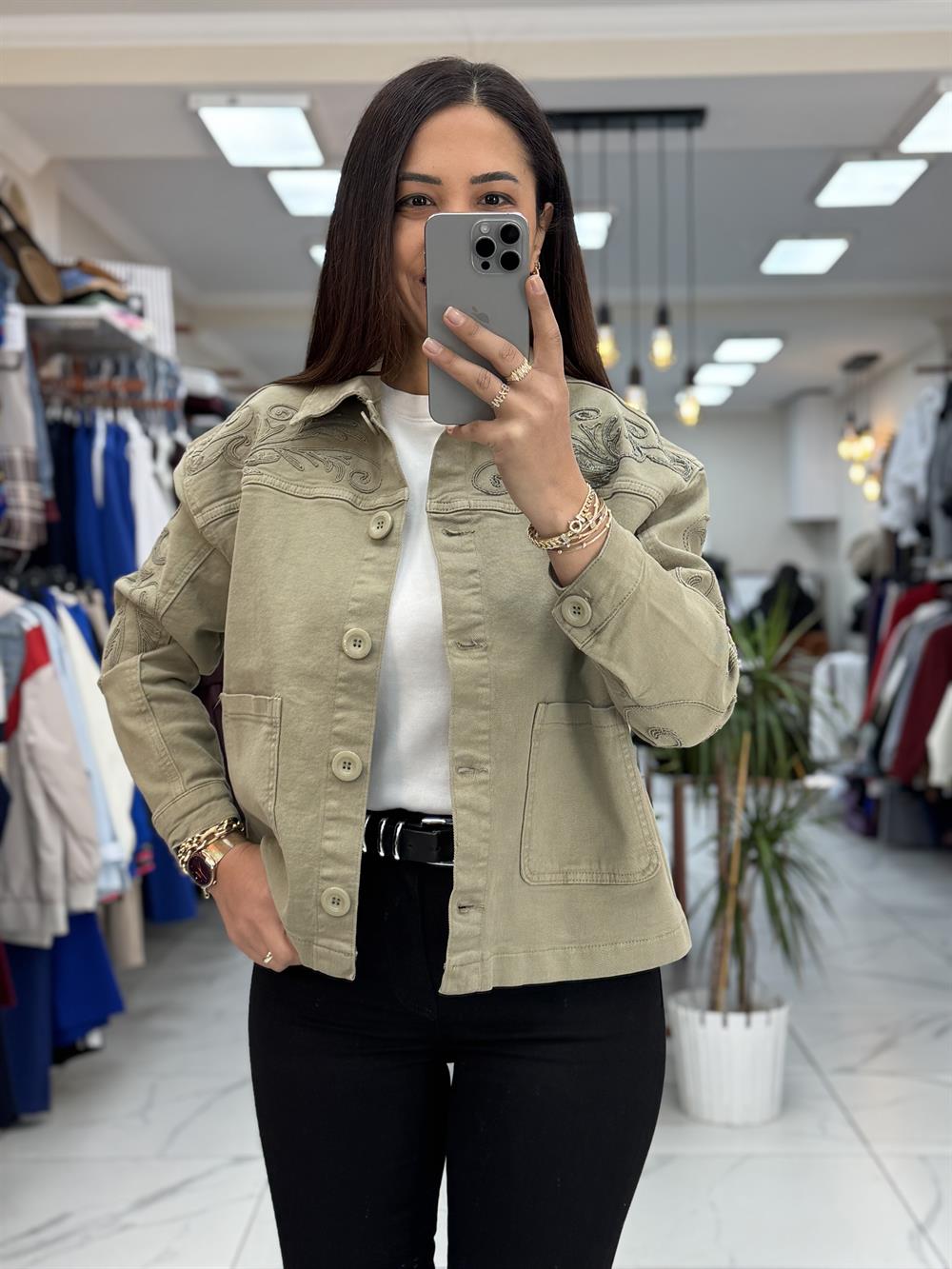 Omzu Nakışlı Gabardin Ceket Haki Yeşili