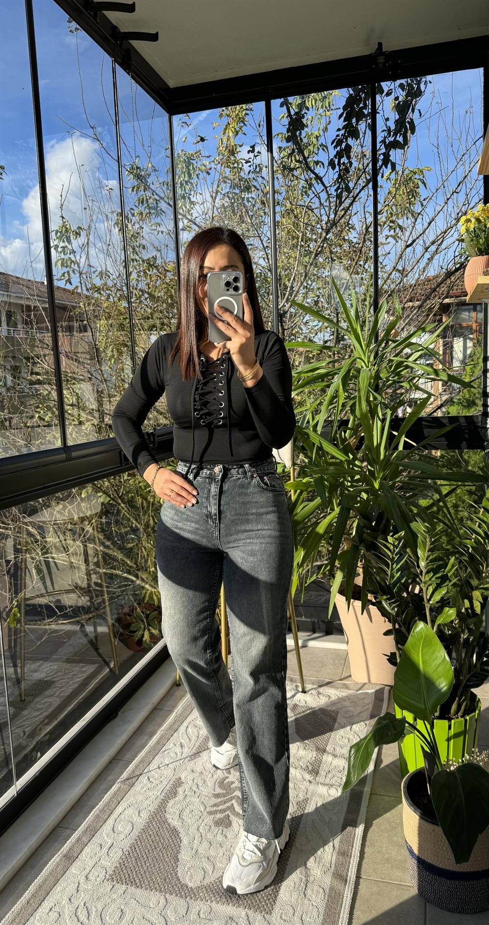 Önü Bağlamalı Crop Siyah