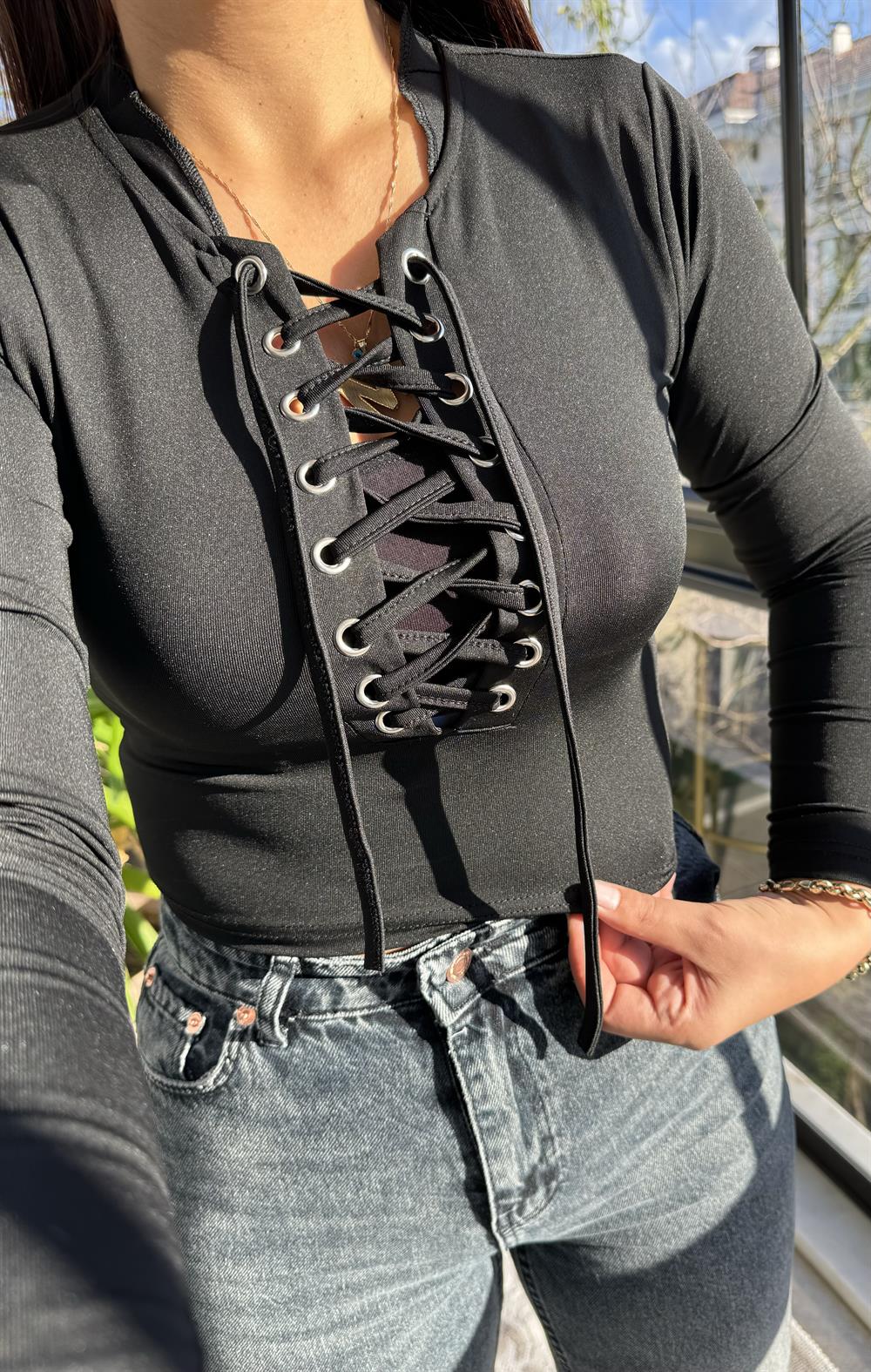 Önü Bağlamalı Crop Siyah