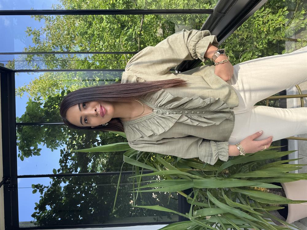 Önü Fırfırlı Bluz Gömlek Haki Yeşili