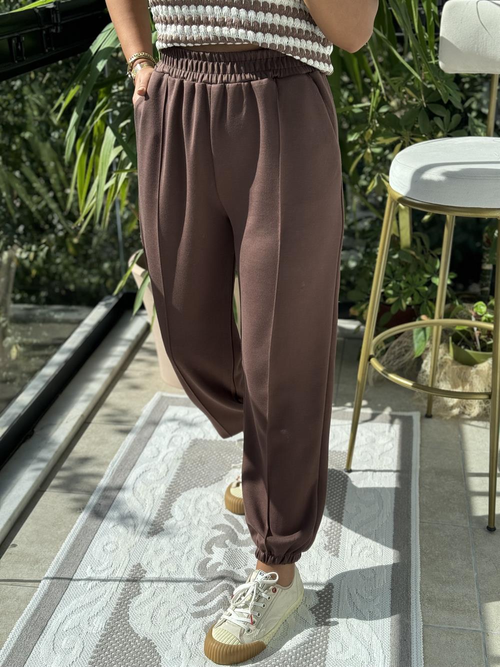 Önü Fitilli Eşofman Kahve