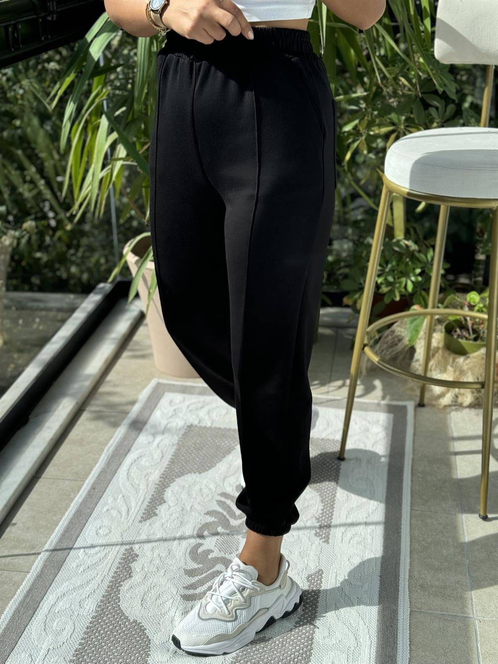 Önü Fitilli Eşofman Siyah