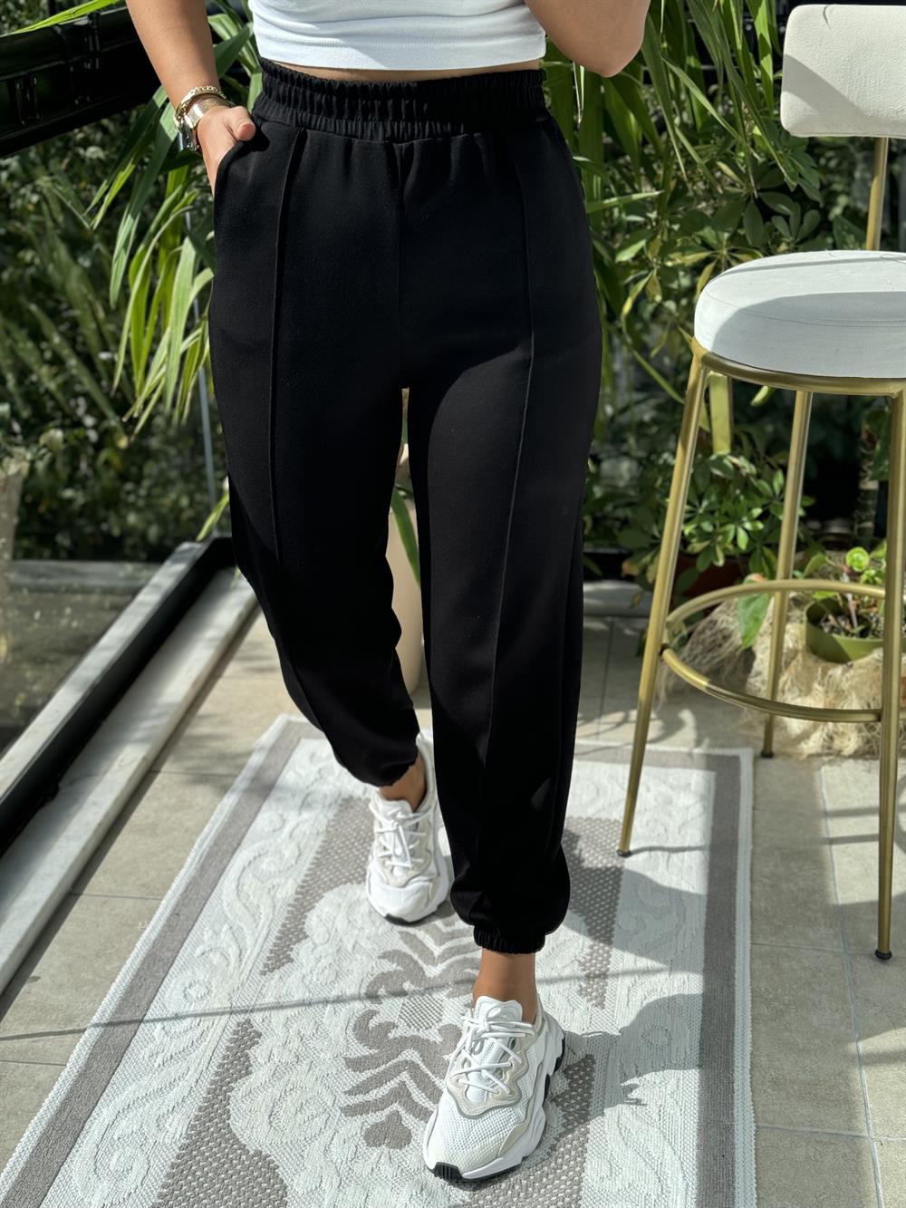 Önü Fitilli Eşofman Siyah