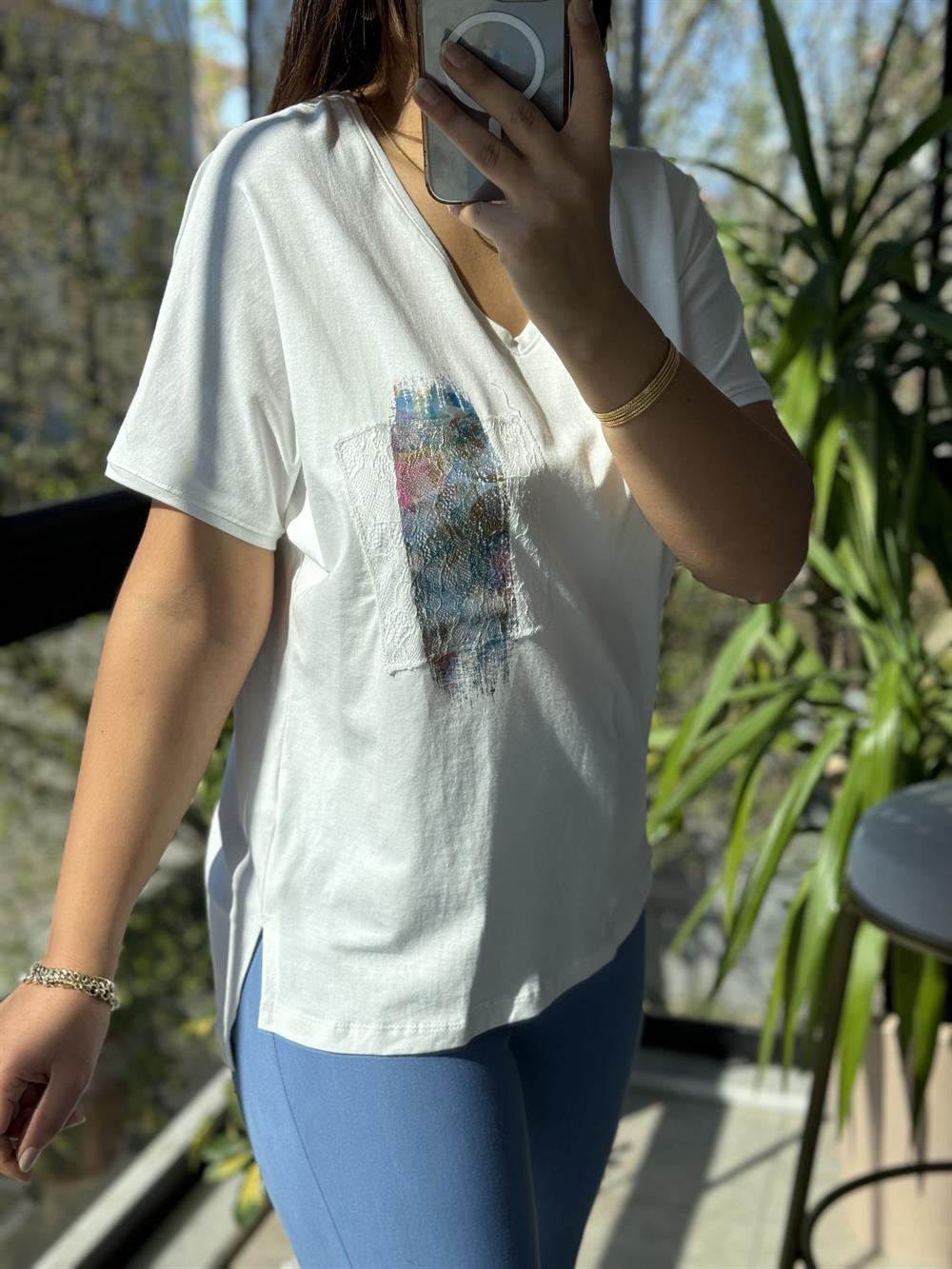 Pamuklu Tişört Cep Detaylı