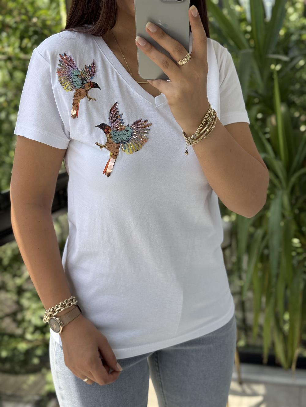 Pamuklu Tişört Omzu Kuş Detaylı
