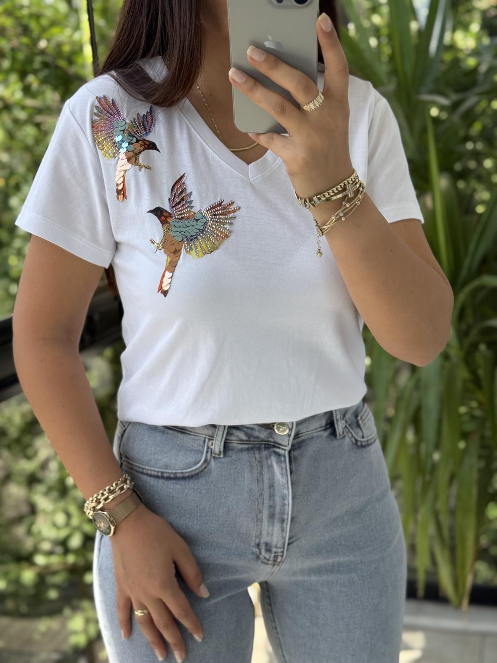 Pamuklu Tişört Omzu Kuş Detaylı