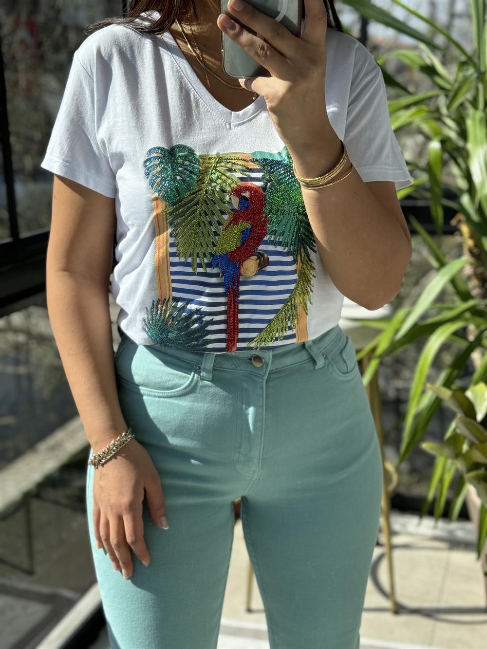 Pamuklu Tişört Papağanlı