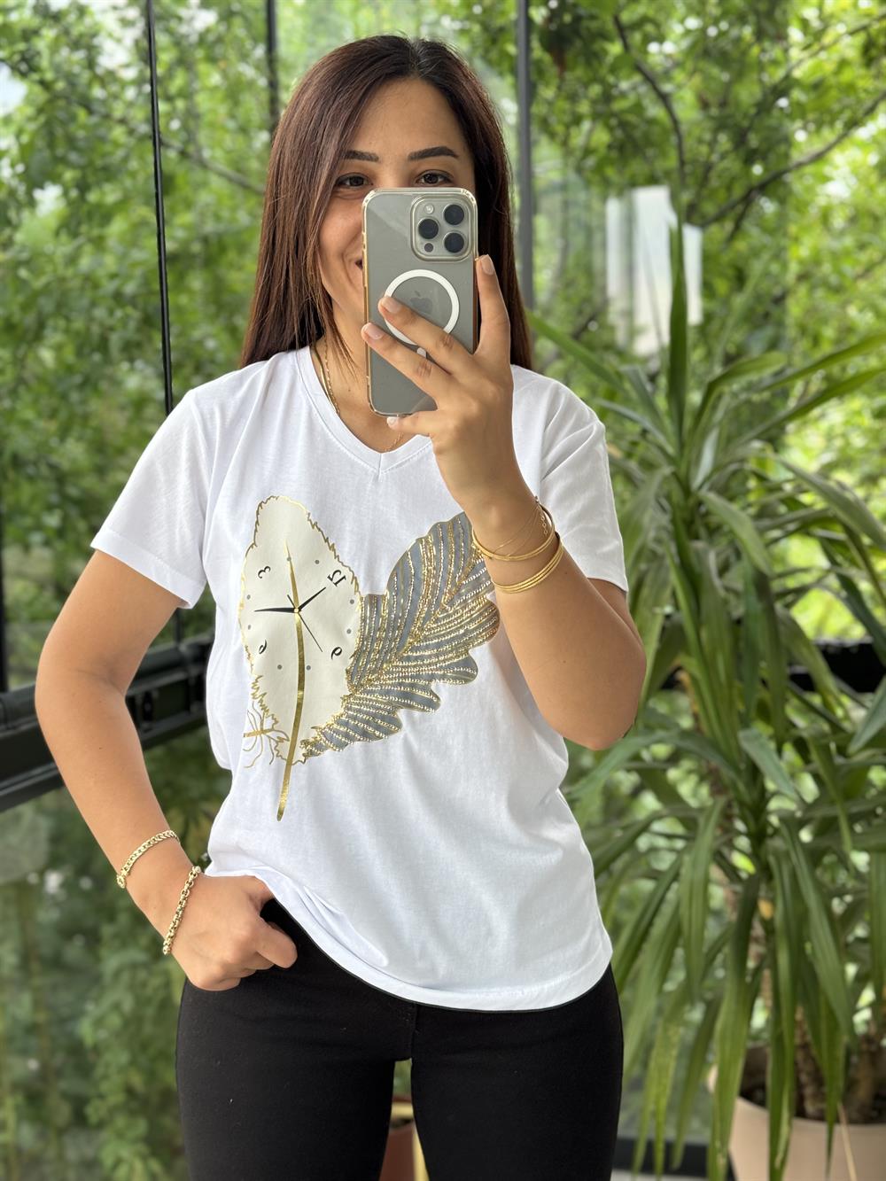 Pamuklu Tişört Saat Detaylı