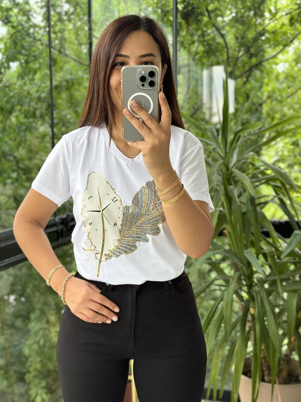 Pamuklu Tişört Saat Detaylı