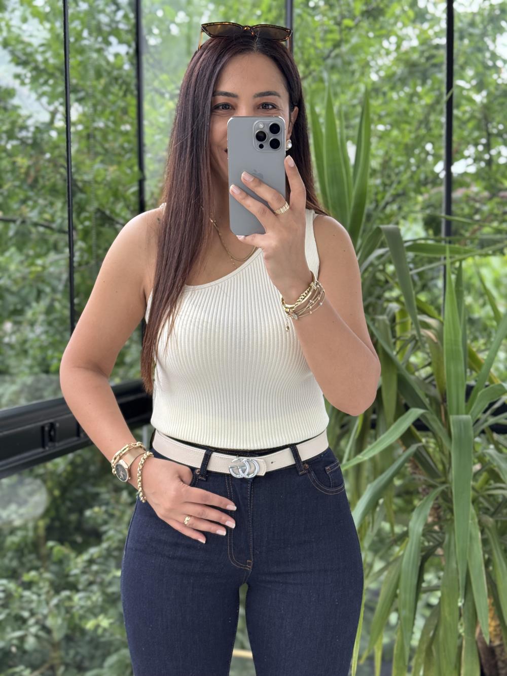 Pencere Detaylı Atlet Krem