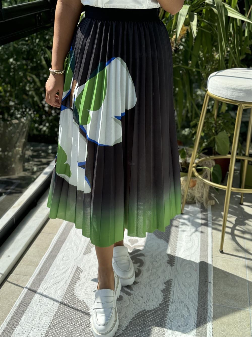 Pileli Desenli Etek Çimen Yeşil