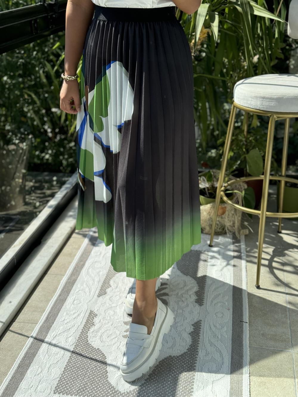 Pileli Desenli Etek Çimen Yeşil