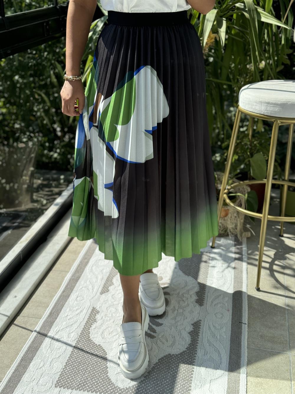 Pileli Desenli Etek Çimen Yeşil