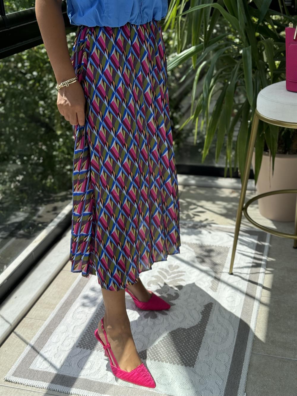 Pileli Desenli Etek Pembe