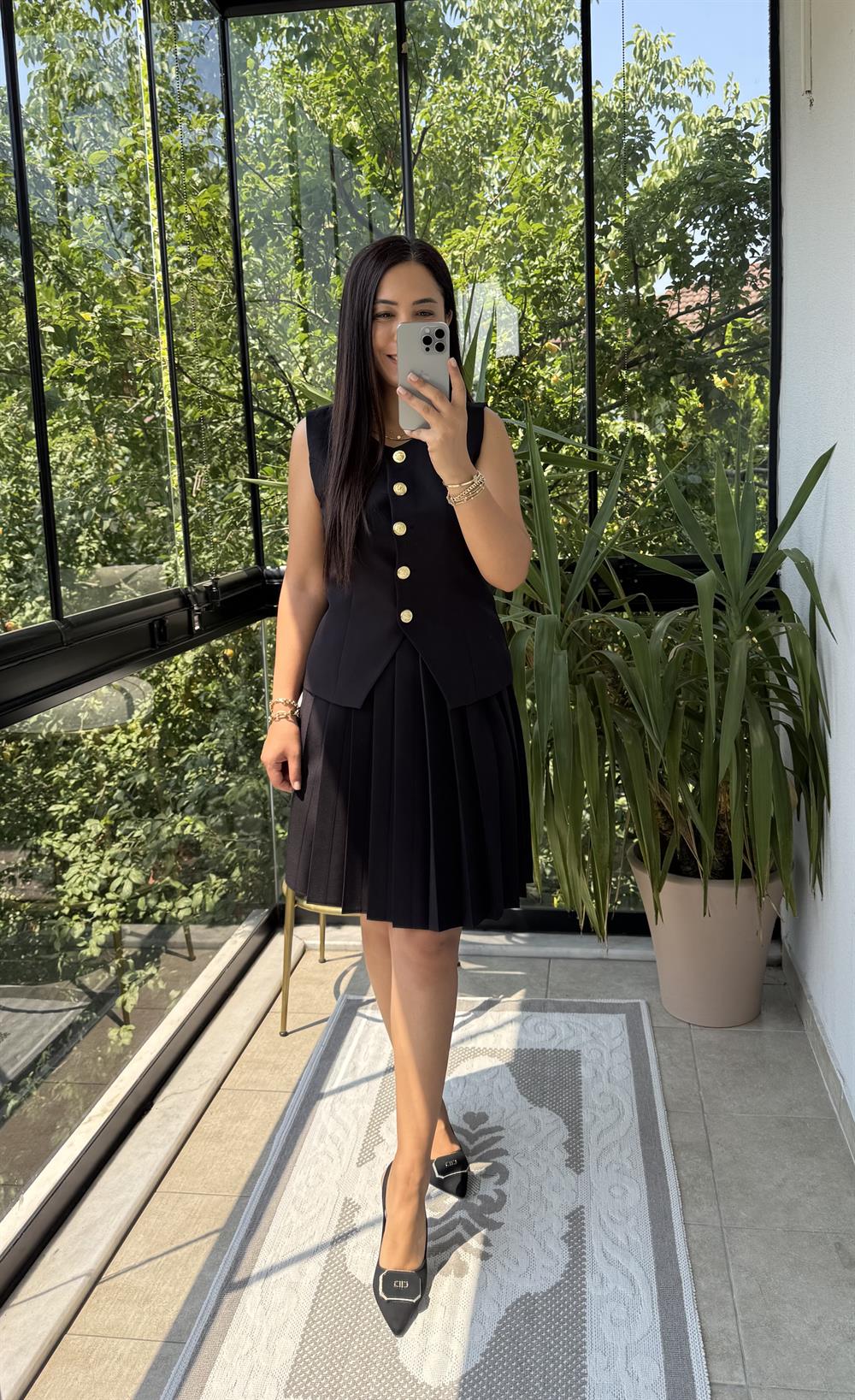 Pileli Etekli Yelek Takım Siyah