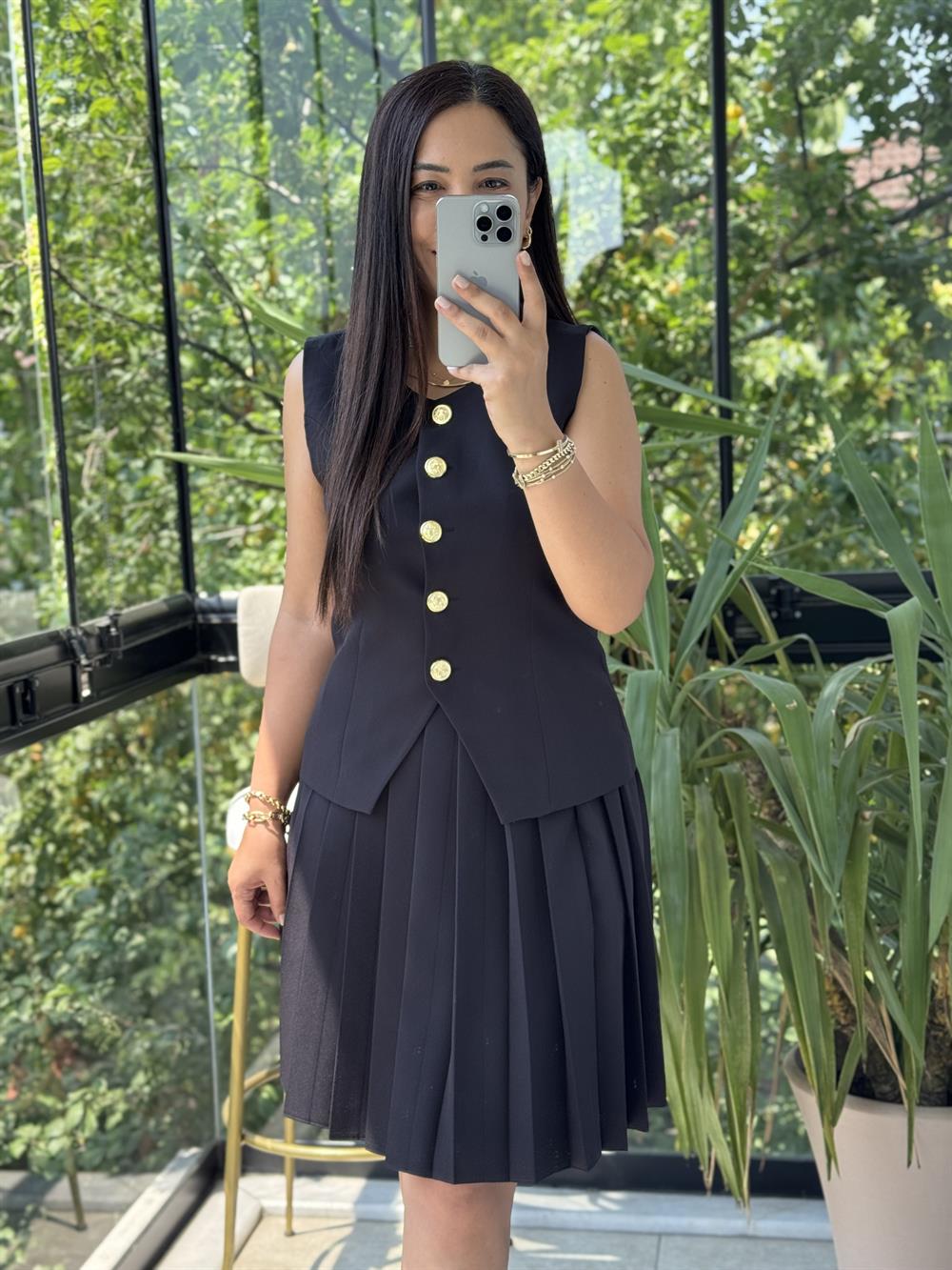 Pileli Etekli Yelek Takım Siyah