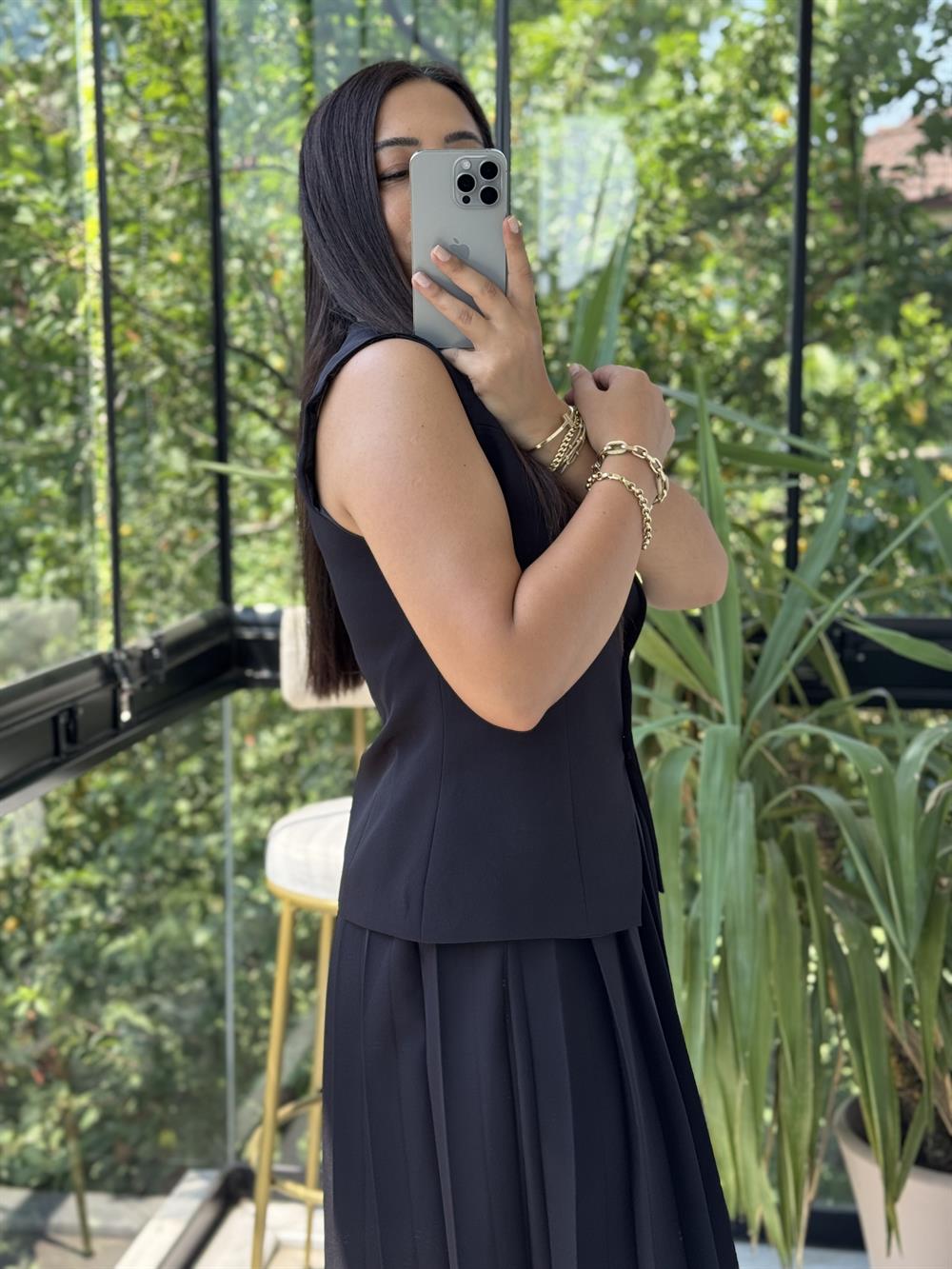 Pileli Etekli Yelek Takım Siyah